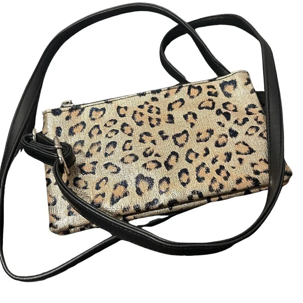 Leopard Crossbody  - Picture 3 of 4